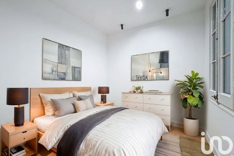 Apartamento de 4 dormitorios en venta en Barcelona, Cataluña, Spain № 4914 - foto 11
