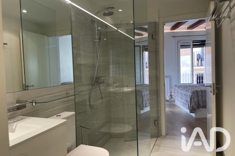 2 bedrooms apartment for sale in Barcelona, Catalonia, Spain № 8350 - photo 9