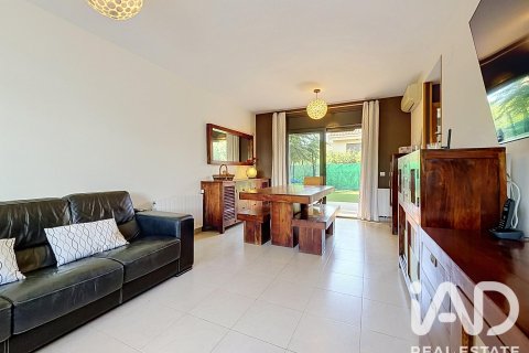 Сasa de 4 dormitorios en venta en Calafell, Tarragona, Cataluña, Spain № 8356 - foto 5