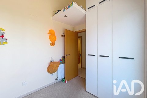 Сasa de 4 dormitorios en venta en Calafell, Tarragona, Cataluña, Spain № 8356 - foto 28