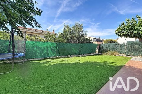 Сasa de 4 dormitorios en venta en Calafell, Tarragona, Cataluña, Spain № 8356 - foto 11