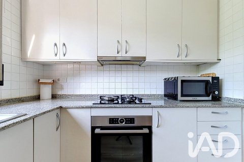 Сasa de 4 dormitorios en venta en Calafell, Tarragona, Cataluña, Spain № 8356 - foto 16