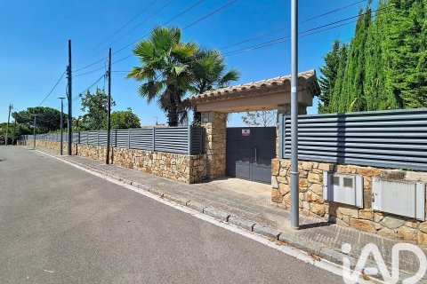Купить дом в Кабрильс, Испания с 7 спален, 881м², № 8354 - фото 8