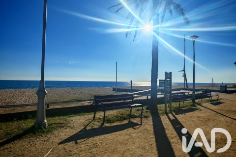 Сasa de 6 dormitorios en venta en Canet de Mar, Barcelona, Cataluña, Spain № 8351 - foto 14