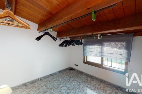 Сasa de 6 dormitorios en venta en Canet de Mar, Barcelona, Cataluña, Spain № 8351 - foto 26