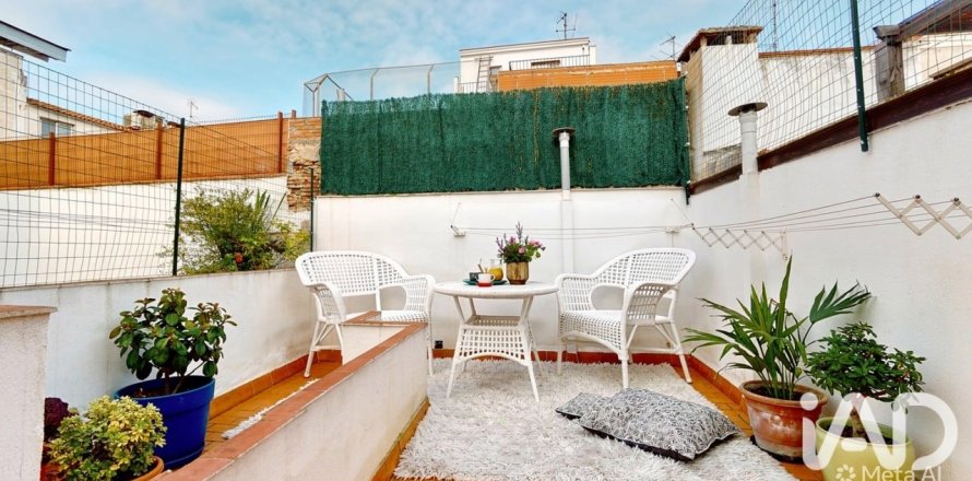 Сasa de 6 dormitorios en venta en Canet de Mar, Barcelona, Cataluña, Spain № 8351