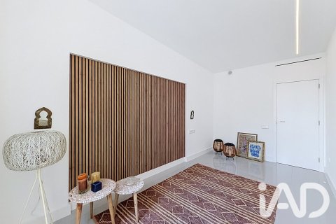 Ático de 2 dormitorios en venta en Barcelona, Cataluña, Spain № 8353 - foto 5