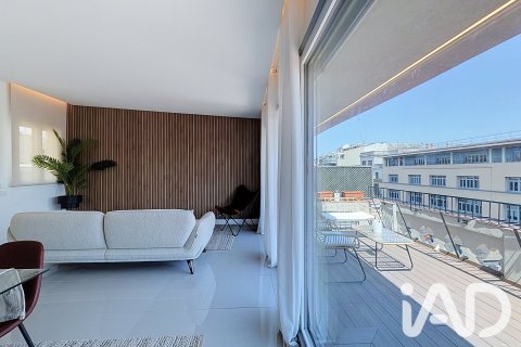 Ático de 2 dormitorios en venta en Barcelona, Cataluña, Spain № 8353 - foto 23
