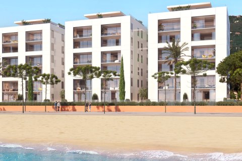 Apartamento de 3 dormitorios en venta en Platja D'aro, Gerona, Cataluña, Spain № 1732