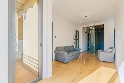 Apartamento de 4 dormitorios en venta en Barcelona, Cataluña, Spain № 1737 - foto 8