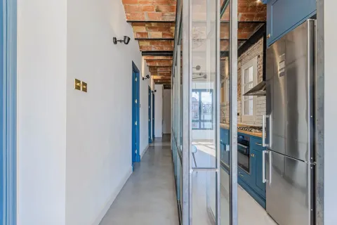 Apartamento de 4 dormitorios en venta en Barcelona, Cataluña, Spain № 1737 - foto 6