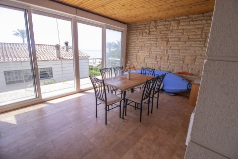 Сasa de 8 dormitorios en venta en Coma-Ruga, Tarragona, Cataluña, Spain № 1736 - foto 19
