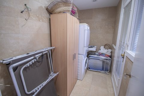 Сasa de 8 dormitorios en venta en Coma-Ruga, Tarragona, Cataluña, Spain № 1736 - foto 20