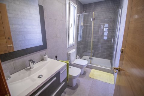 Сasa de 8 dormitorios en venta en Coma-Ruga, Tarragona, Cataluña, Spain № 1736 - foto 8