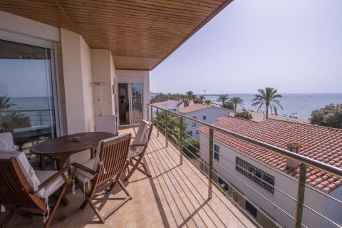 Сasa de 8 dormitorios en venta en Coma-Ruga, Tarragona, Cataluña, Spain № 1736 - foto 14