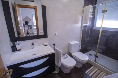 Сasa de 8 dormitorios en venta en Coma-Ruga, Tarragona, Cataluña, Spain № 1736 - foto 9