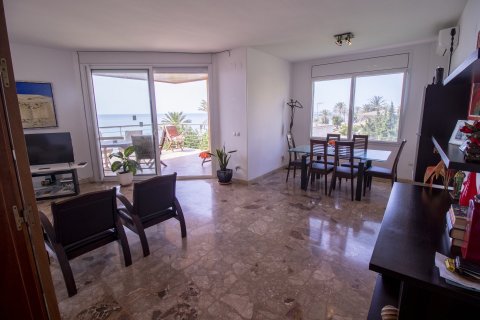 Сasa de 8 dormitorios en venta en Coma-Ruga, Tarragona, Cataluña, Spain № 1736 - foto 16