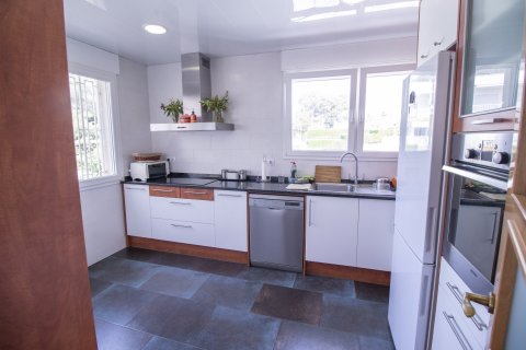 Сasa de 8 dormitorios en venta en Coma-Ruga, Tarragona, Cataluña, Spain № 1736 - foto 13