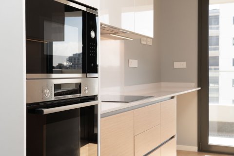 Apartamento de 4 dormitorios en venta en Badalona, Barcelona, Cataluña, Spain № 1733 - foto 10