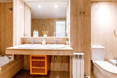 3 bedrooms apartment for sale in Sitges, Barcelona, Catalonia, Spain № 6585 - photo 21