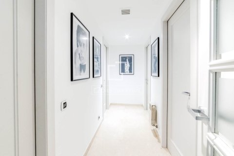 3 bedrooms apartment for sale in Sitges, Barcelona, Catalonia, Spain № 6585 - photo 13