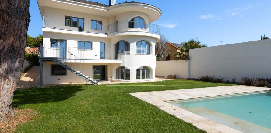 Villa de 6 dormitorios en venta en El Masnou, Barcelona, Cataluña, Spain № 6584