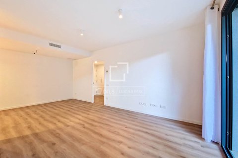 3 bedrooms apartment for rent in Vilanova i la Geltru, Barcelona, Catalonia, Spain № 6588 - photo 11