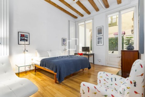 2 bedrooms apartment for sale in Barcelona, Catalonia, Spain № 6586 - photo 3