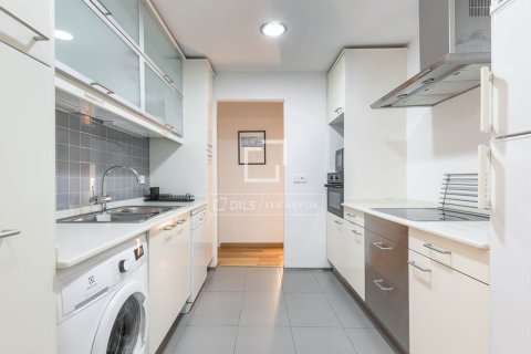 2 bedrooms apartment for sale in Barcelona, Catalonia, Spain № 6586 - photo 14