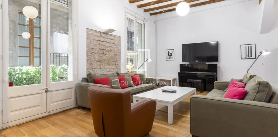 2 bedrooms apartment for sale in Barcelona, Catalonia, Spain № 6586