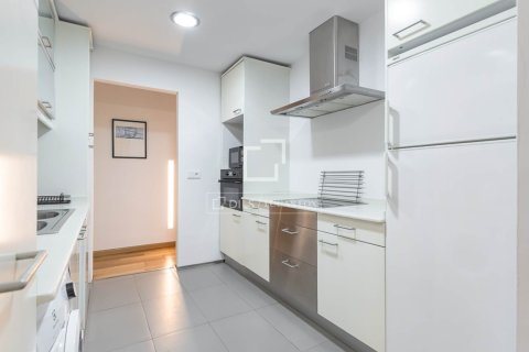 2 bedrooms apartment for sale in Barcelona, Catalonia, Spain № 6586 - photo 17