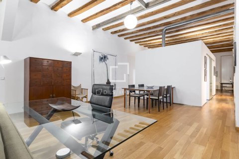 2 bedrooms apartment for sale in Barcelona, Catalonia, Spain № 6586 - photo 10