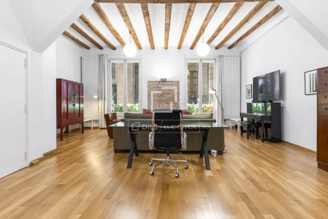 2 bedrooms apartment for sale in Barcelona, Catalonia, Spain № 6586 - photo 9