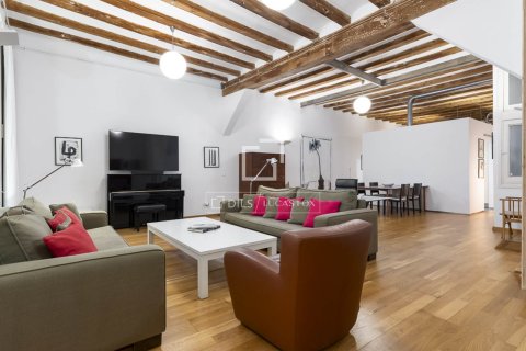 2 bedrooms apartment for sale in Barcelona, Catalonia, Spain № 6586 - photo 7