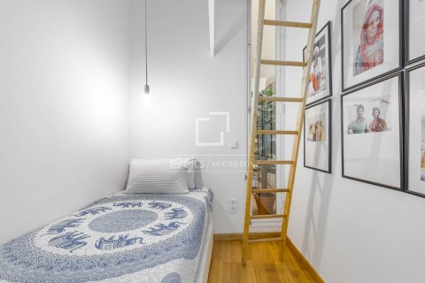 2 bedrooms apartment for sale in Barcelona, Catalonia, Spain № 6586 - photo 29