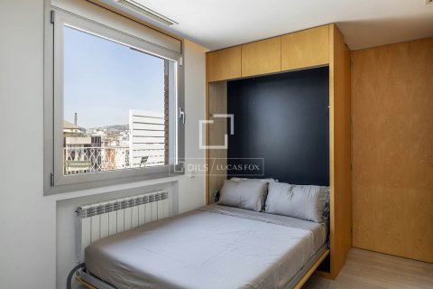 Ático de 3 dormitorios en alquiler en Barcelona, Cataluña, Spain № 8630 - foto 24