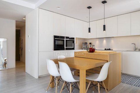 Ático de 3 dormitorios en alquiler en Barcelona, Cataluña, Spain № 8630 - foto 5