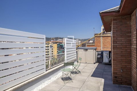 Ático de 3 dormitorios en alquiler en Barcelona, Cataluña, Spain № 8630 - foto 11