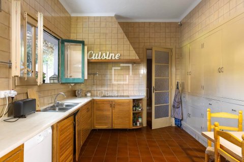 Finca de 10 dormitorios en venta en Alella, Barcelona, Cataluña, Spain № 8629 - foto 24