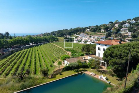 Finca de 10 dormitorios en venta en Alella, Barcelona, Cataluña, Spain № 8629