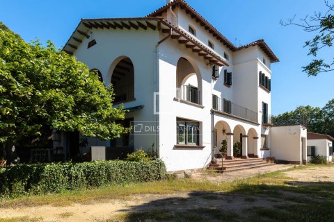 Finca de 10 dormitorios en venta en Alella, Barcelona, Cataluña, Spain № 8629 - foto 15