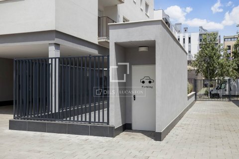 Снять в аренду квартиру в Барселона, Испания с 2 спальни, 63м², № 8627 - фото 28