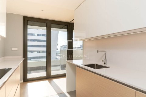 Apartamento de 3 dormitorios en venta en Barcelona, Cataluña, Spain № 4227 - foto 22