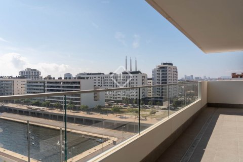 Apartamento de 3 dormitorios en venta en Barcelona, Cataluña, Spain № 4227 - foto 23