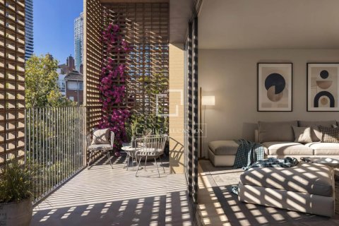 Apartamento de 3 dormitorios en venta en Barcelona, Cataluña, Spain № 4267