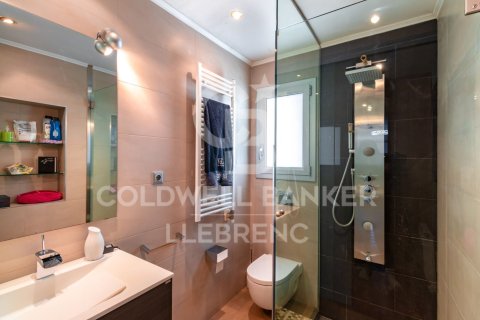 Сasa de 6 dormitorios en venta en Barcelona, Cataluña, Spain № 5371 - foto 19