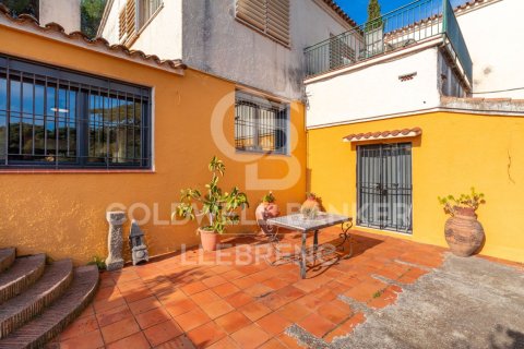 Сasa de 6 dormitorios en venta en Barcelona, Cataluña, Spain № 5371 - foto 23