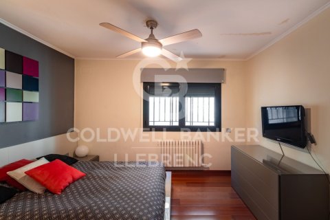 Сasa de 6 dormitorios en venta en Barcelona, Cataluña, Spain № 5371 - foto 16