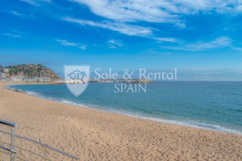 Parcela de 813 m² en venta en Blanes, Gerona, Cataluña, Spain № 6719 - foto 12