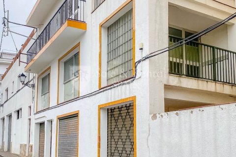 Propiedad comercial de 3 dormitorios en venta en Tossa de Mar, Gerona, Cataluña, Spain № 6722